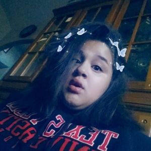 Meet your Posher, Gabrielle